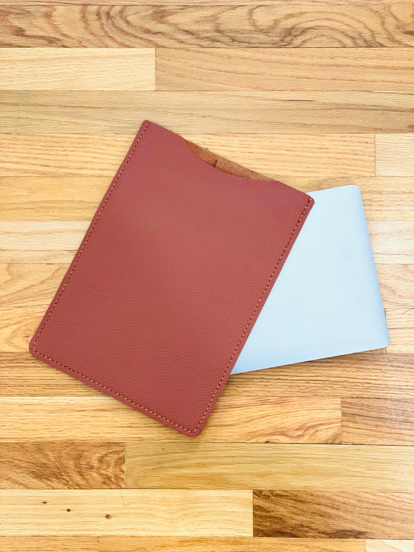Pebbled leather 13 inch Laptop sleeve -Saddle Brown
