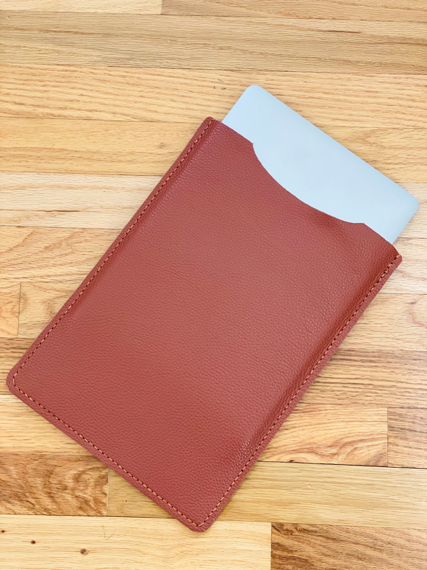 Pebbled leather 13 inch Laptop sleeve -Saddle Brown