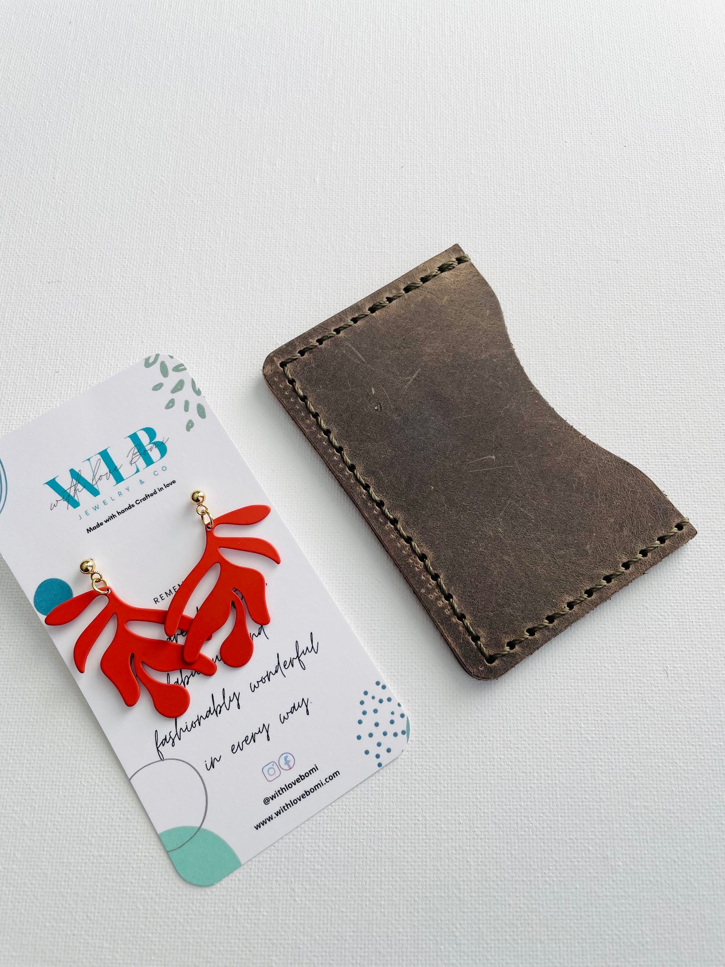 Minimalist Card Holder - Red