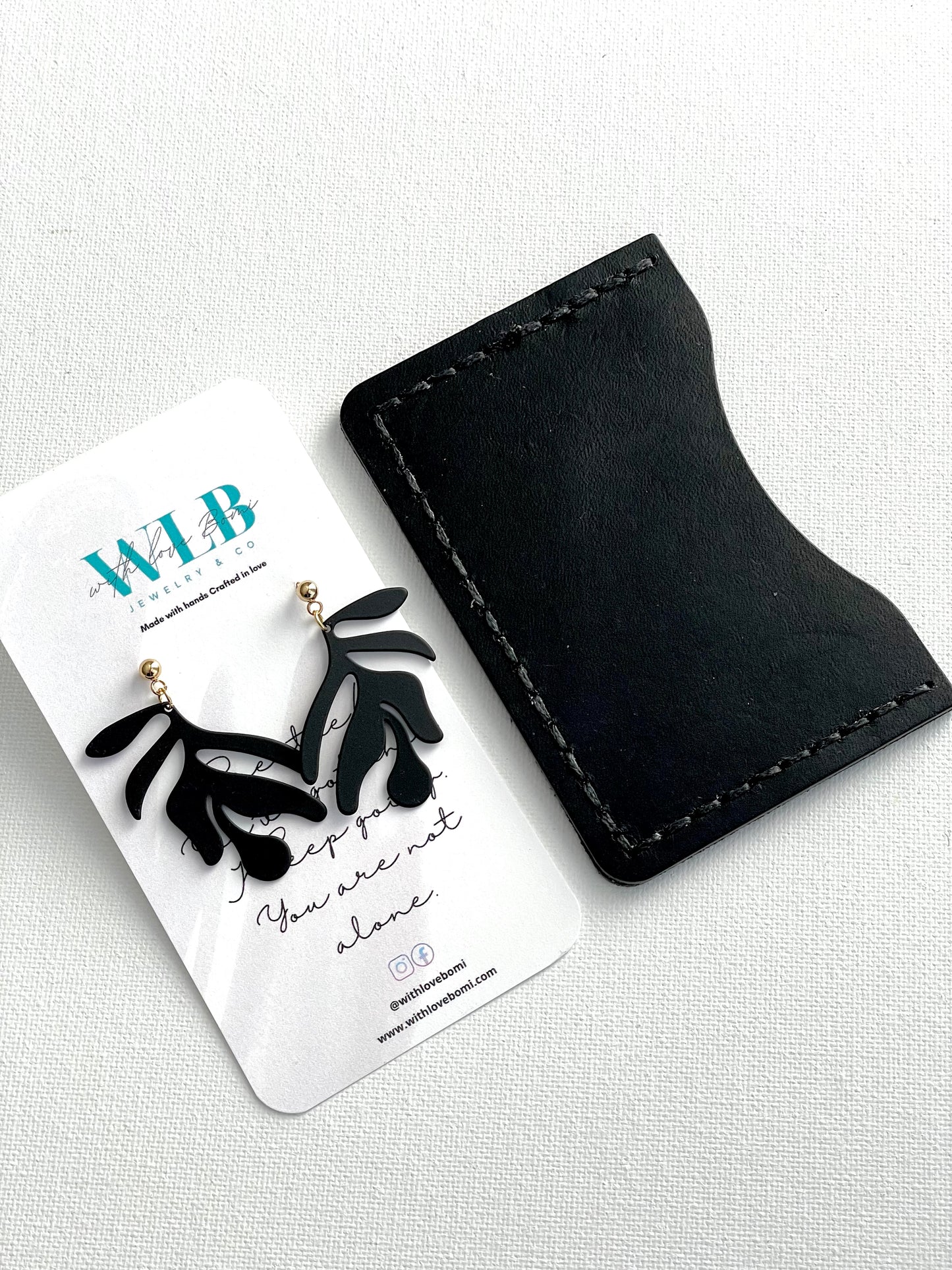 Minimalist Card Holder - Red