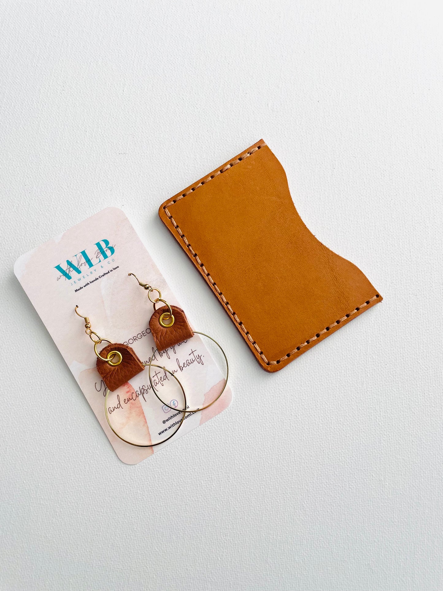 Minimalist Card Holder - Red